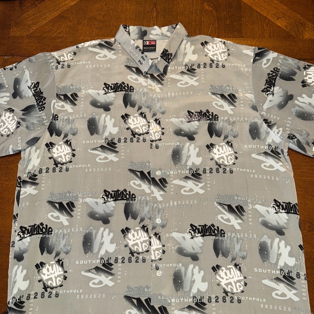 Southpole Mens S/S Shirt Adult 2XL Grey Graphic Graffiti Print Button Down